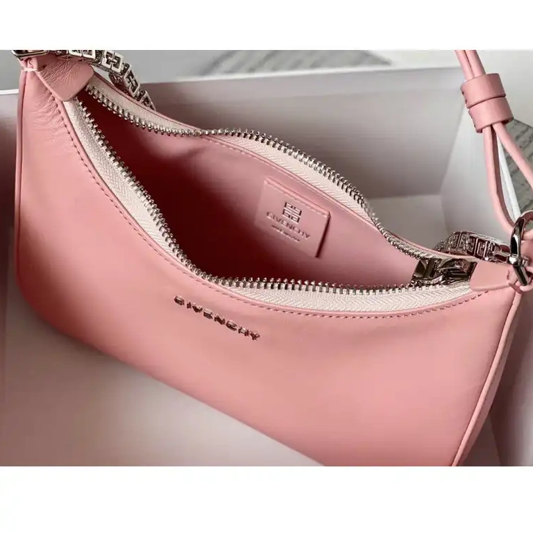 Fashion Reps 2206RF0002 Bag Givenchy 0531